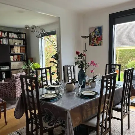 Belle Maison Familiale Avec Parking Epron Exterior foto