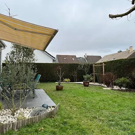 Belle Maison Familiale Avec Parking Epron Exterior foto